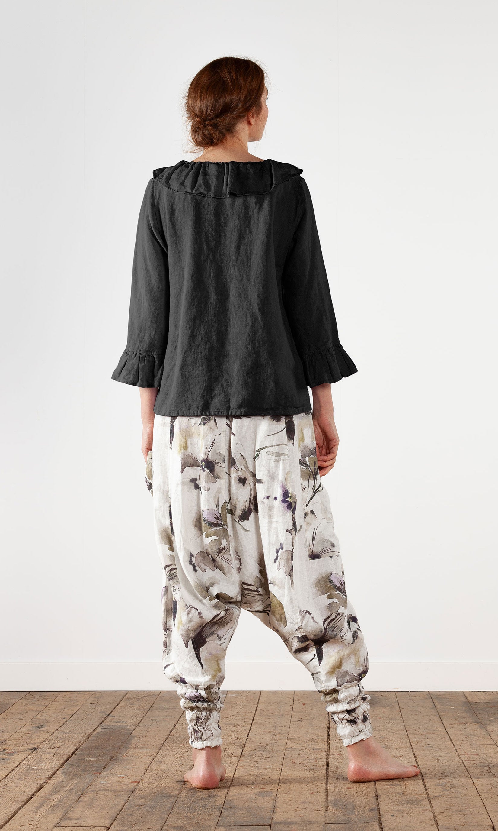 Gerade geschnittene Bluse mit Volants aus Leinenmix