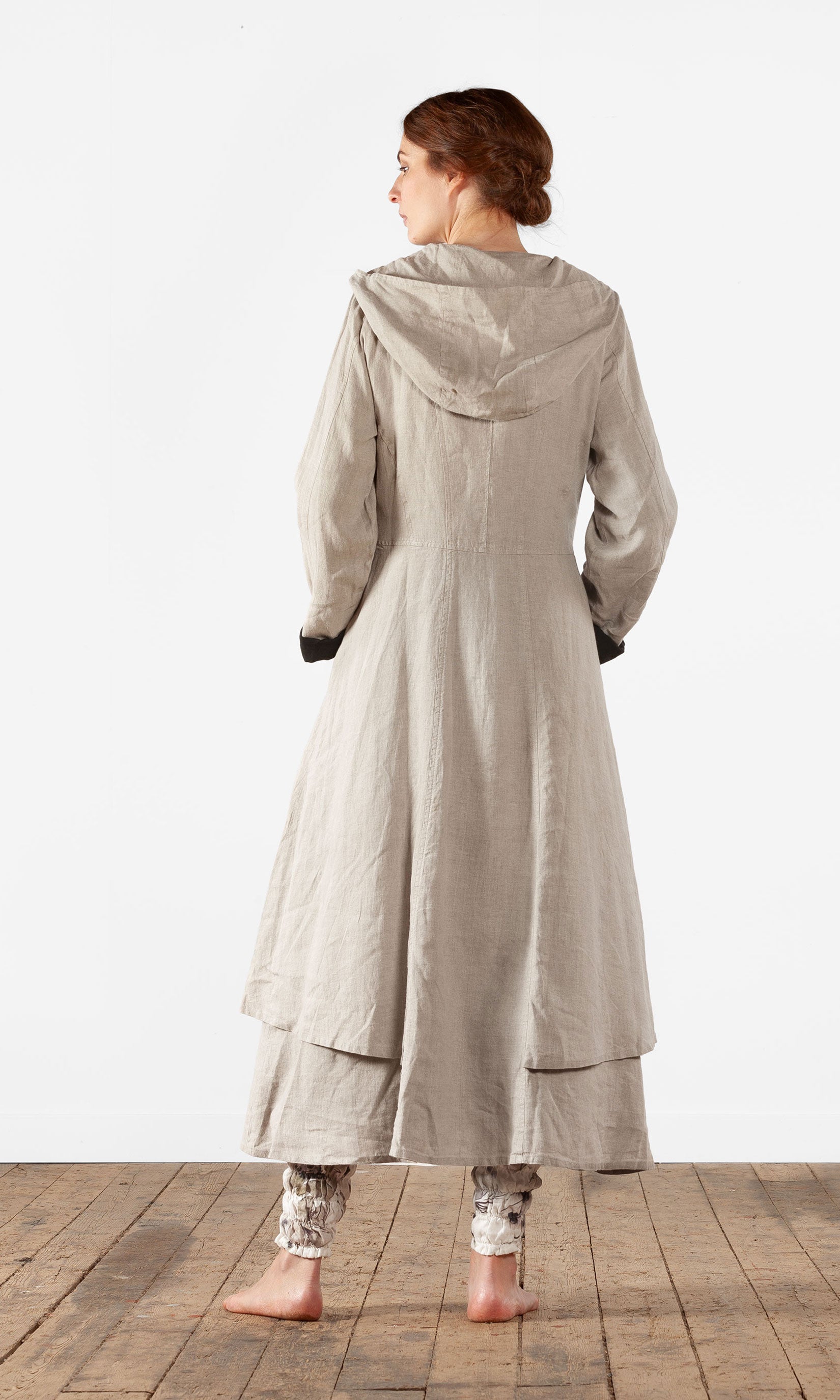 Long lined fitted linen coat with buttoning