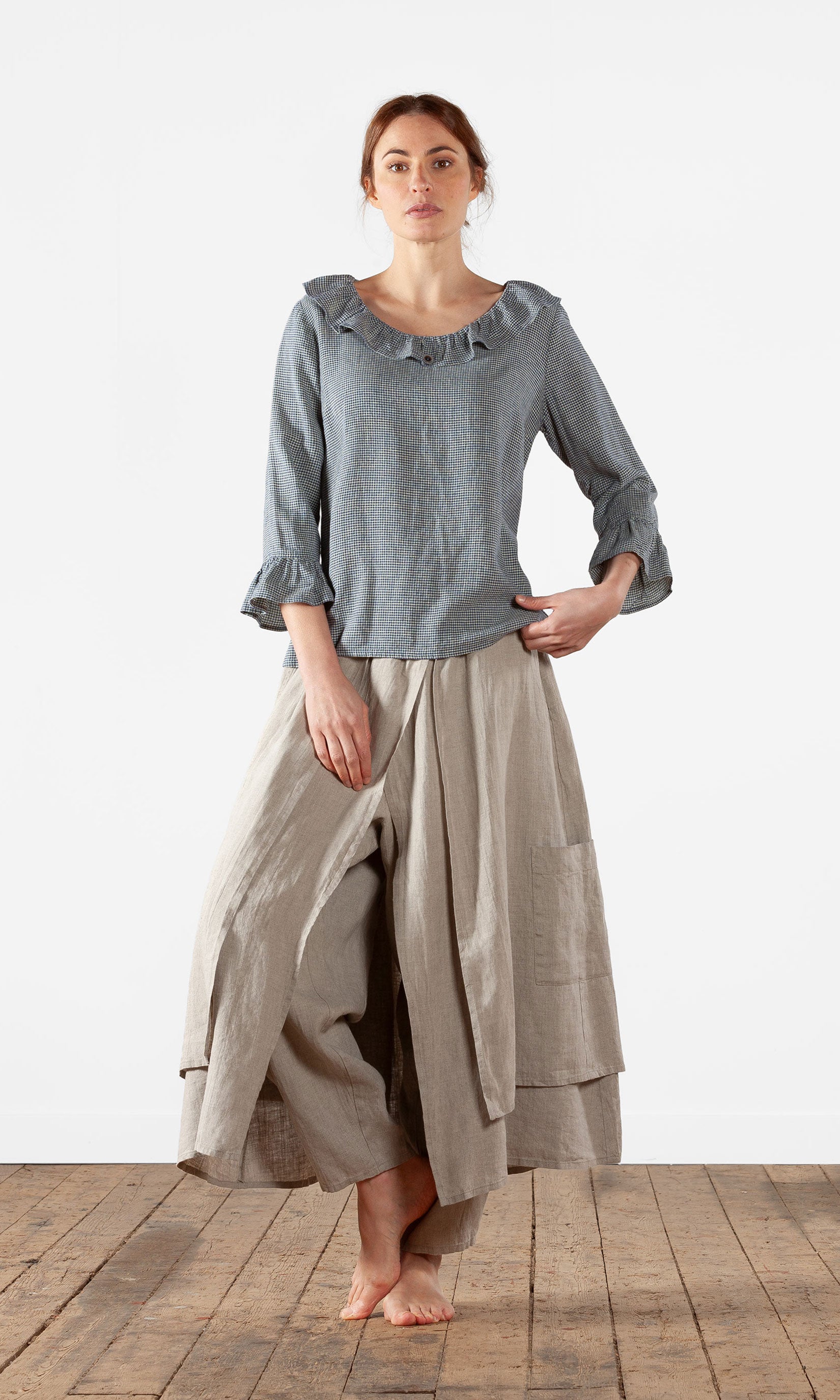 Straight hemp blend blouse with ruffles
