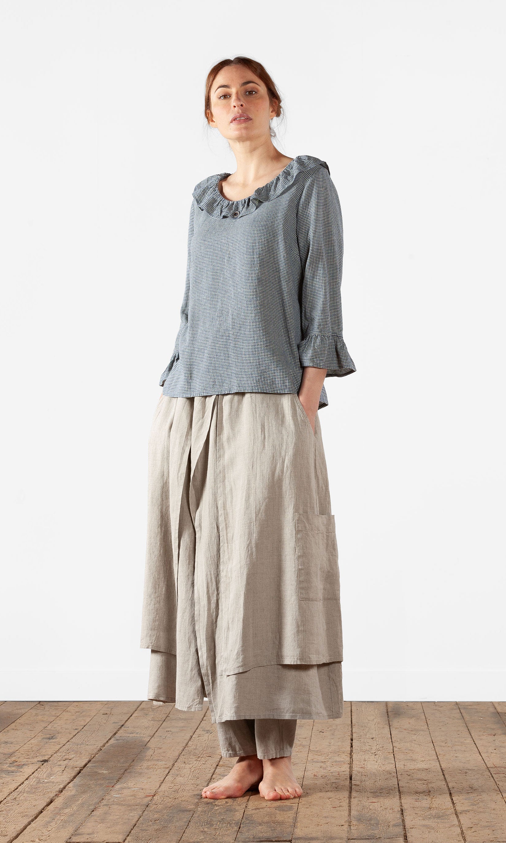 Straight hemp blend blouse with ruffles