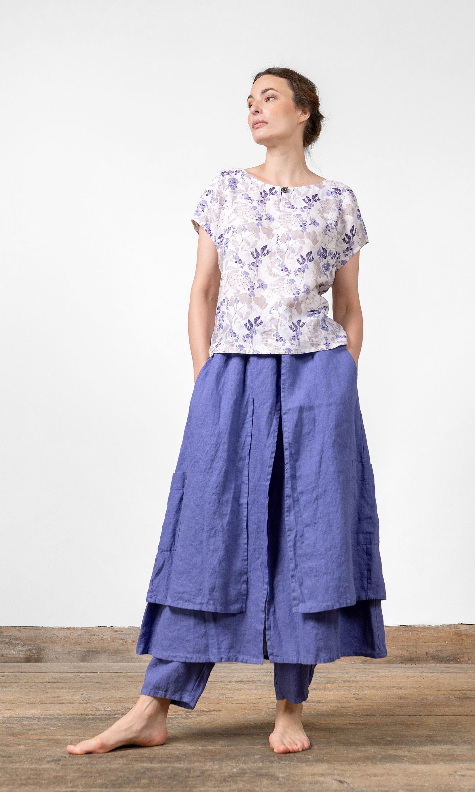 Kurzärmeliges Leinenoberteil mit lockerer Passform und rundem Halsausschnitt