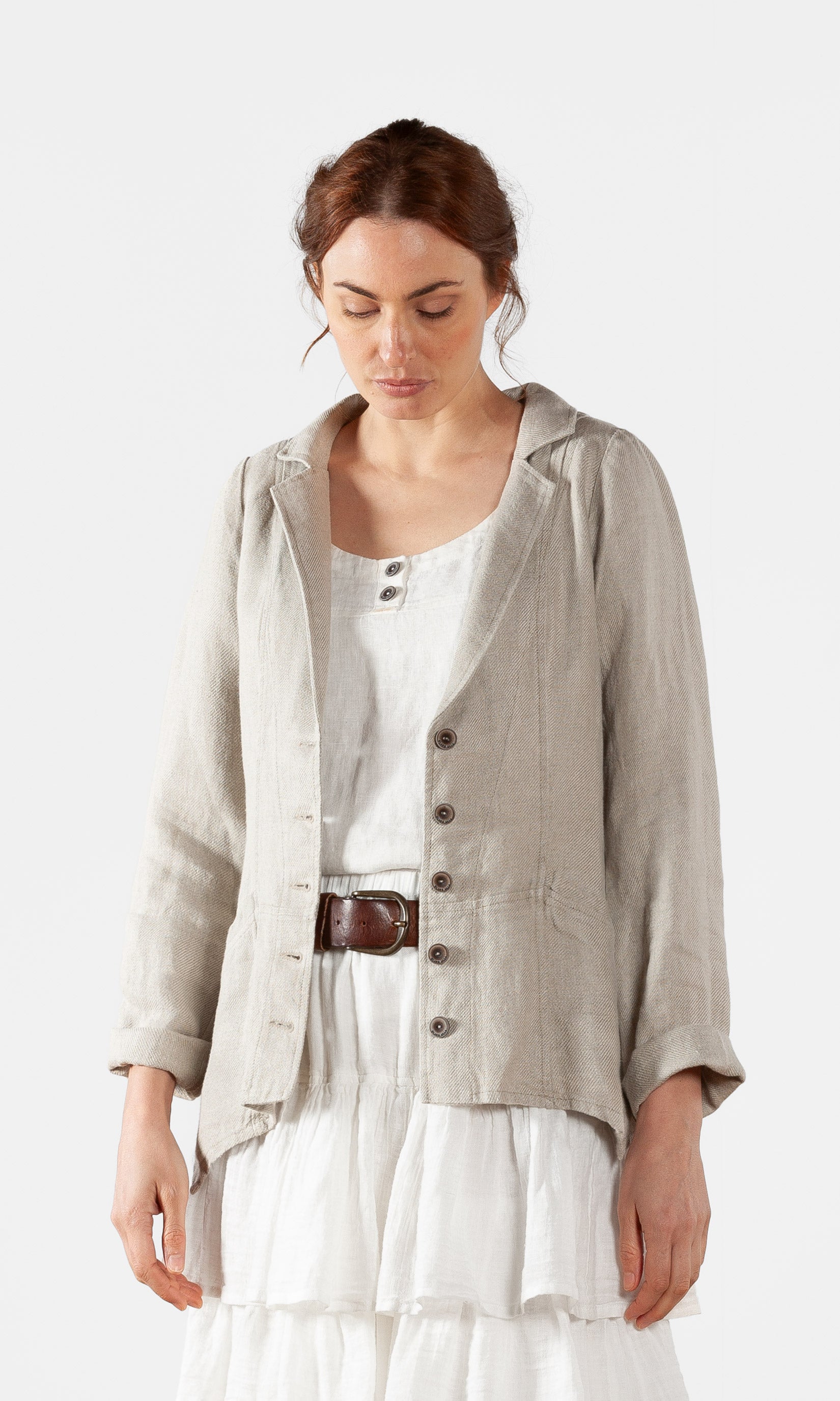 Leinenjacke in klassischer taillierter Form